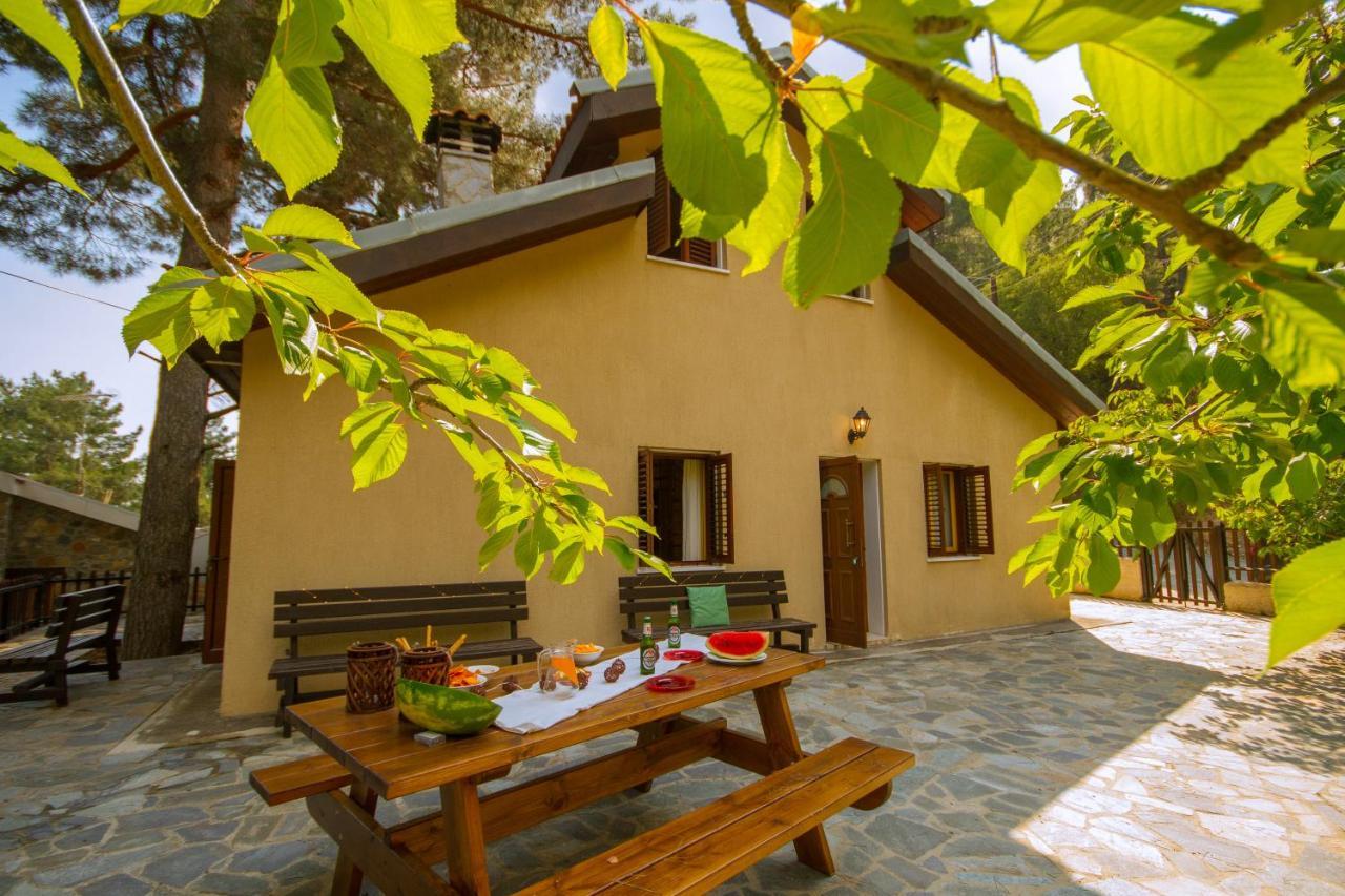 Persephone Cottage By Agroholidays Platres Buitenkant foto